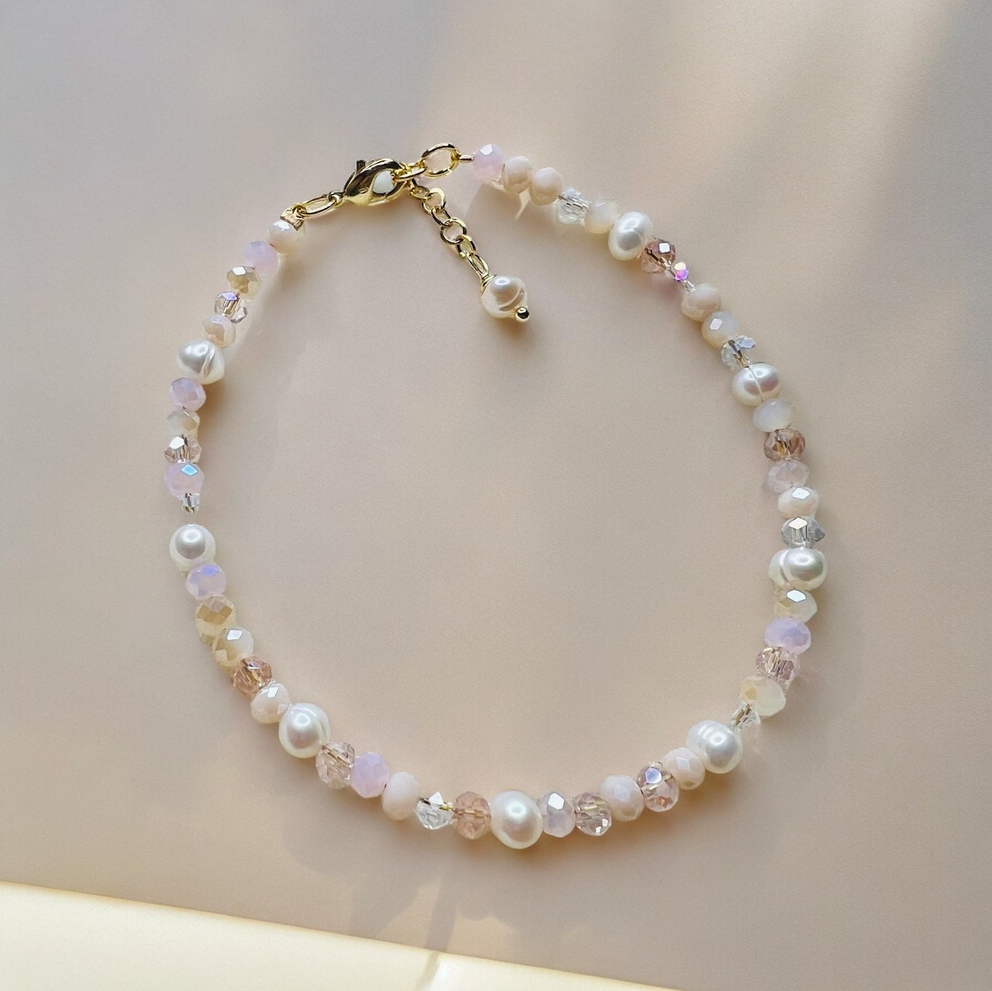 Pearl & Rose Bracelet